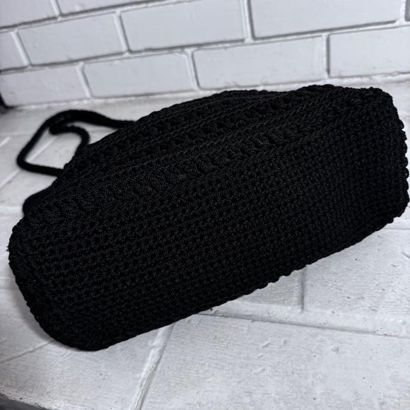 Crocheted/knit black purse in like new condition - Picture 6 of 11